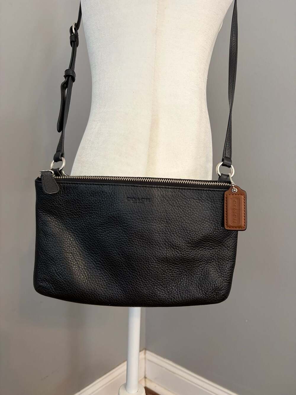Coach Black Pebbled Leather Double Zip Crossbody Bag Purse